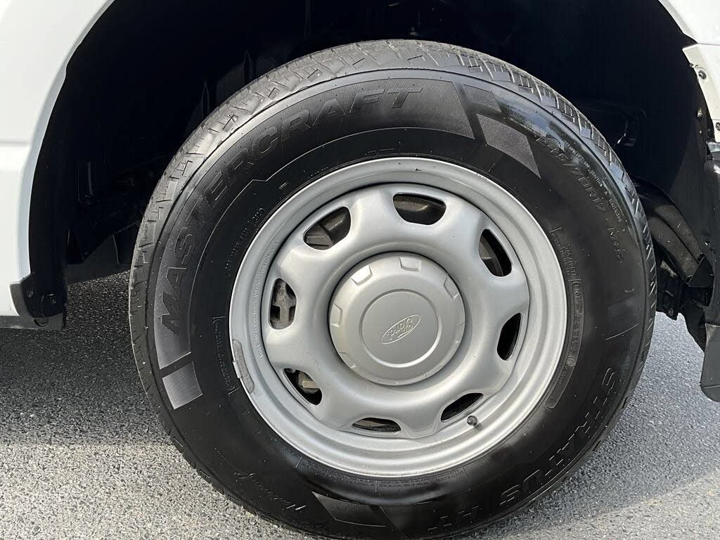 Used 2022 Ford F150 XL w/ Equipment Group 101A High RWD image 8