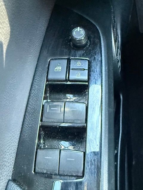 Used 2020 Toyota Prius Prime LE image 16