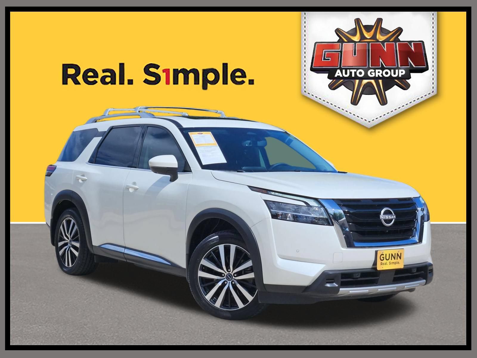 Used 2023 Nissan Pathfinder Platinum w/ Cargo Package AWD/4WD image 1