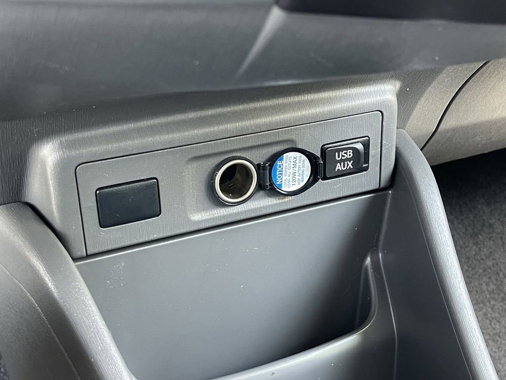 Used 2012 Toyota Prius V Three FWD image 22