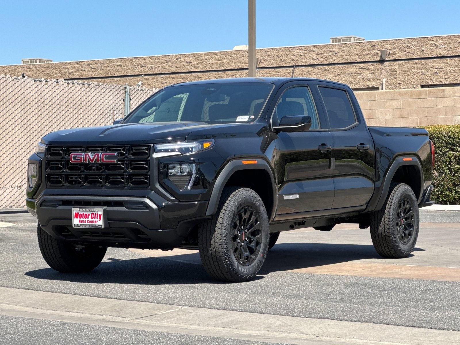 New 2026 GMC Canyon Elevation w/ Technology Package RWD image 8