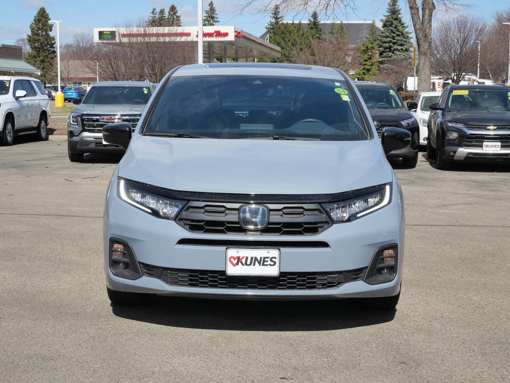 Used 2025 Honda Odyssey Sport-L image 2