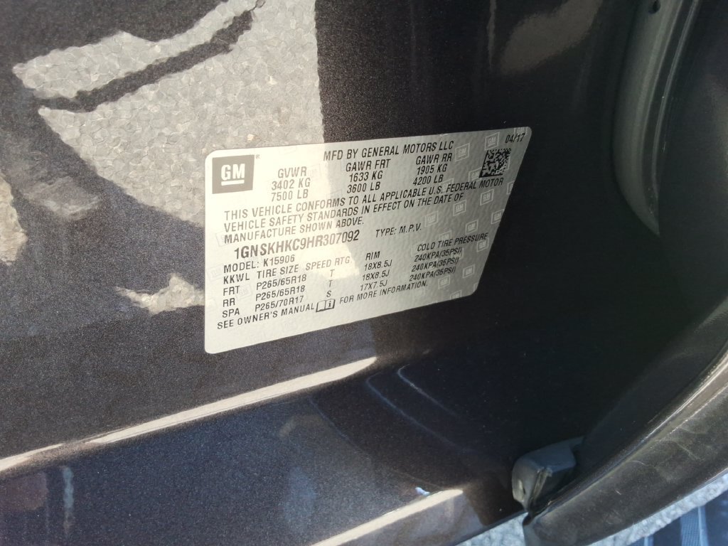 Certified 2017 Chevrolet Suburban LT AWD/4WD image 40