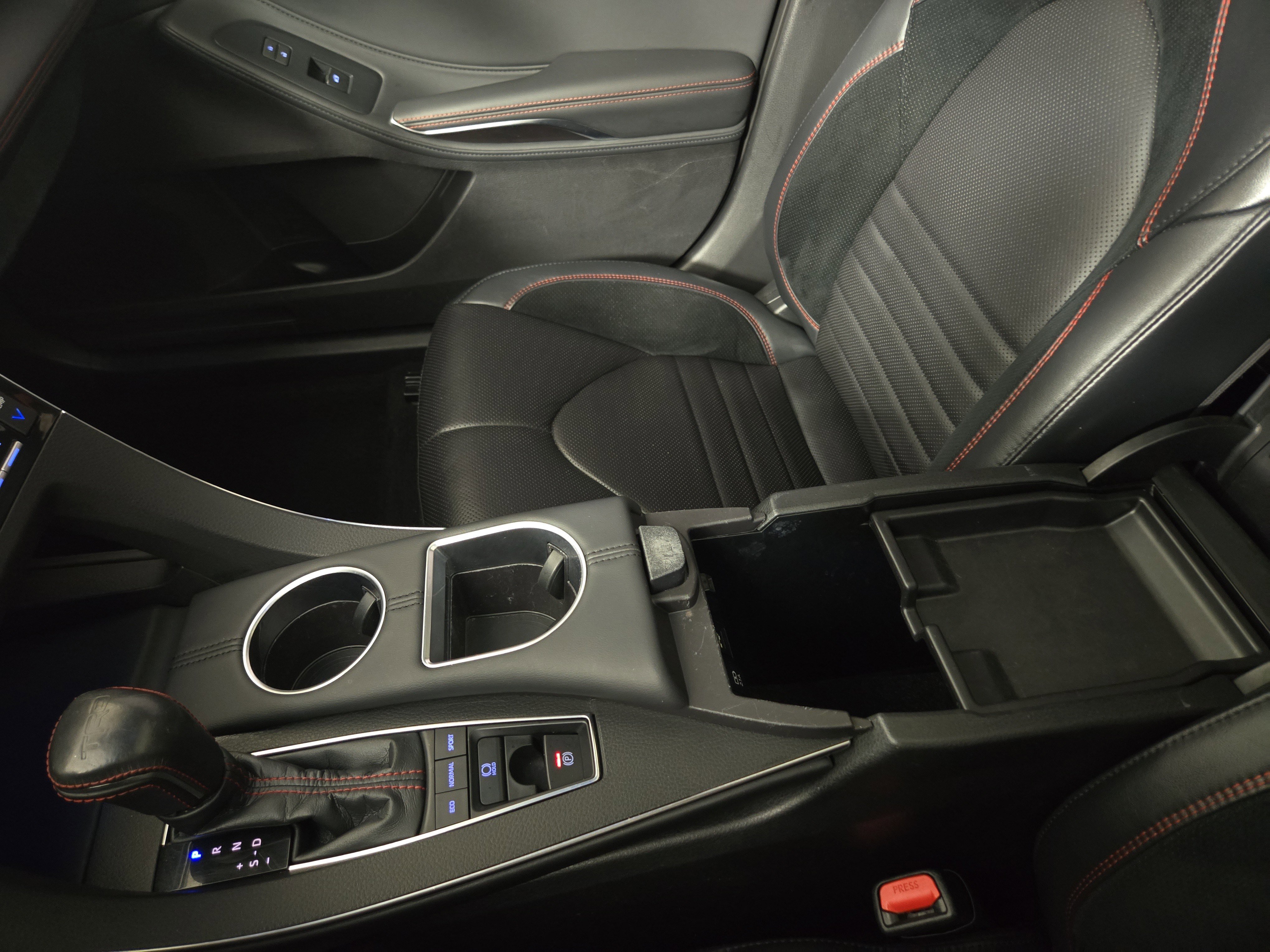 Used 2020 Toyota Avalon TRD image 29