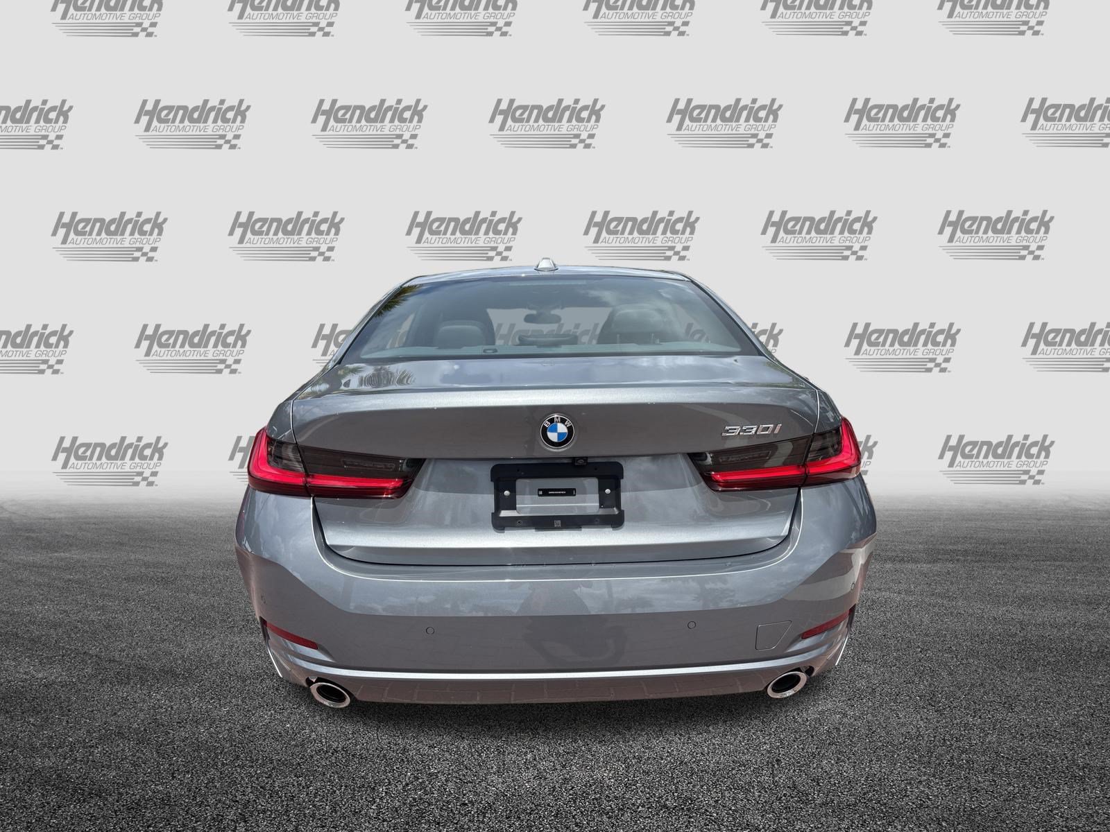 Used 2025 BMW 330i Sedan RWD image 9
