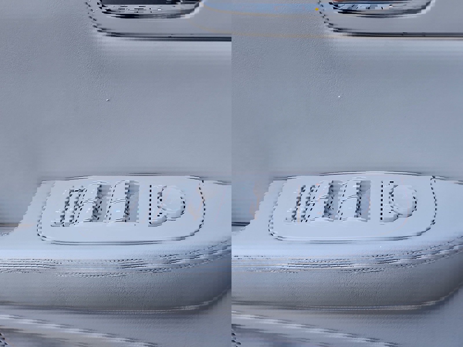 Used 2006 Cadillac DTS w/ Sun And Sound Package image 16