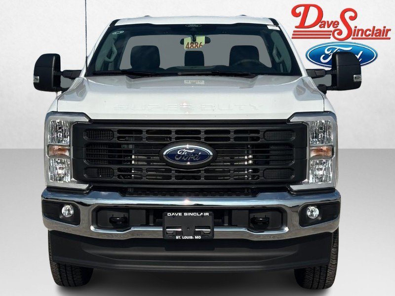 New 2026 Ford F250 XL w/ XL Chrome Package AWD/4WD image 2