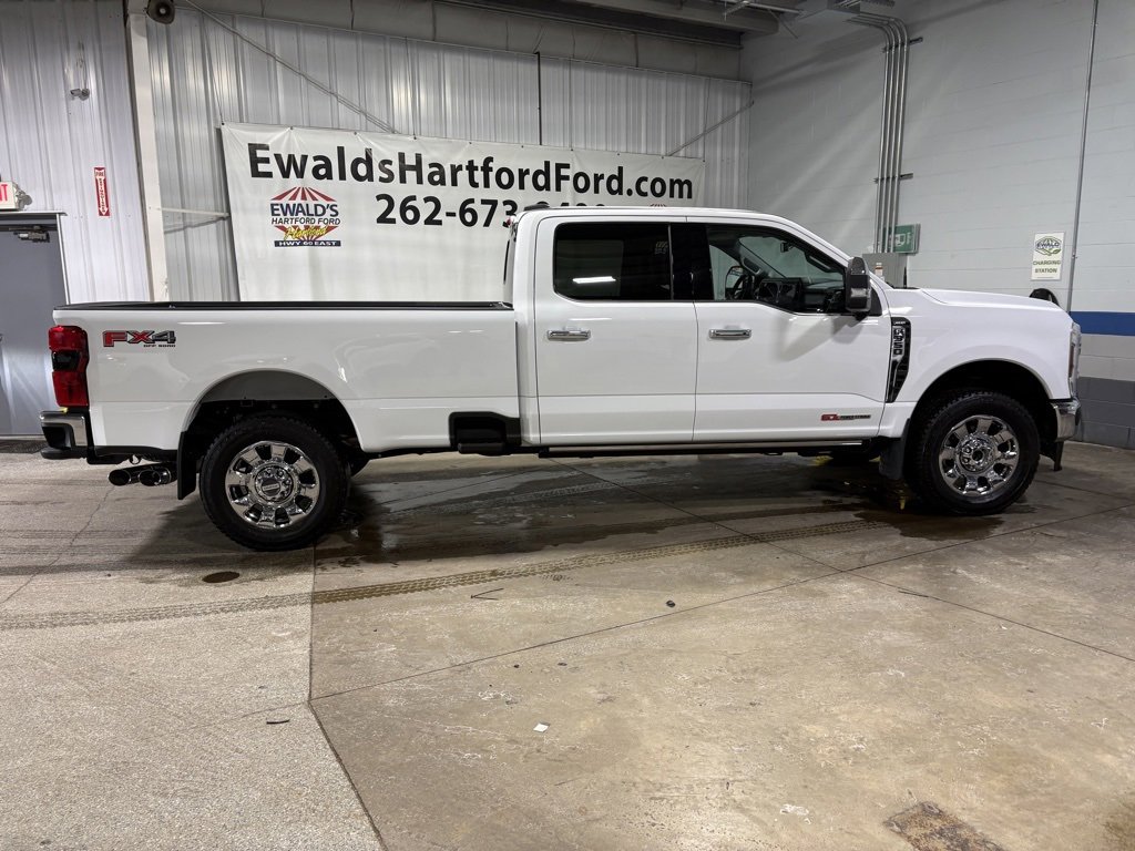 Used 2024 Ford F350 Lariat w/ Lariat Ultimate Package image 11