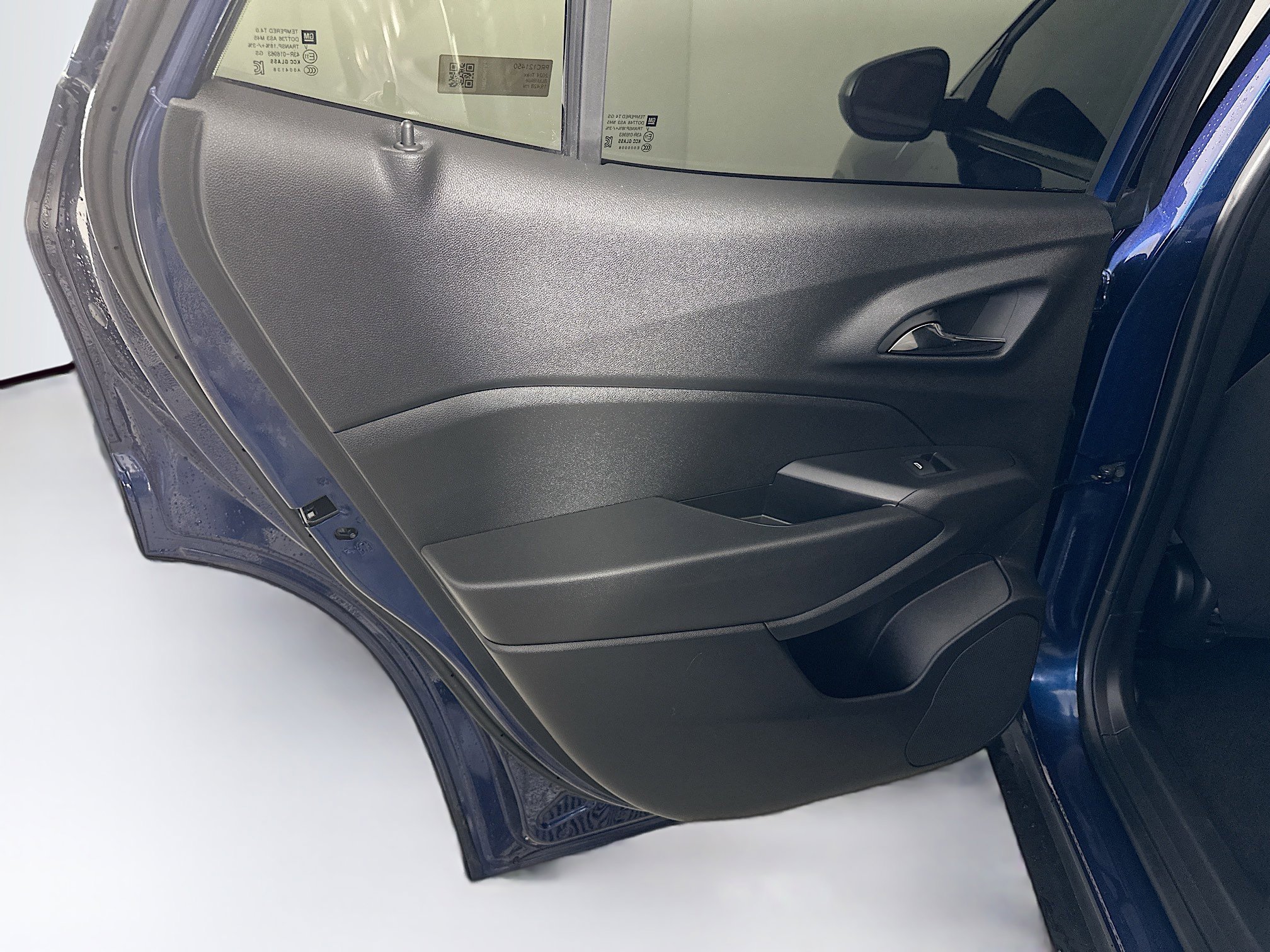 Used 2024 Chevrolet Trax LS w/ Driver Confidence Package image 26