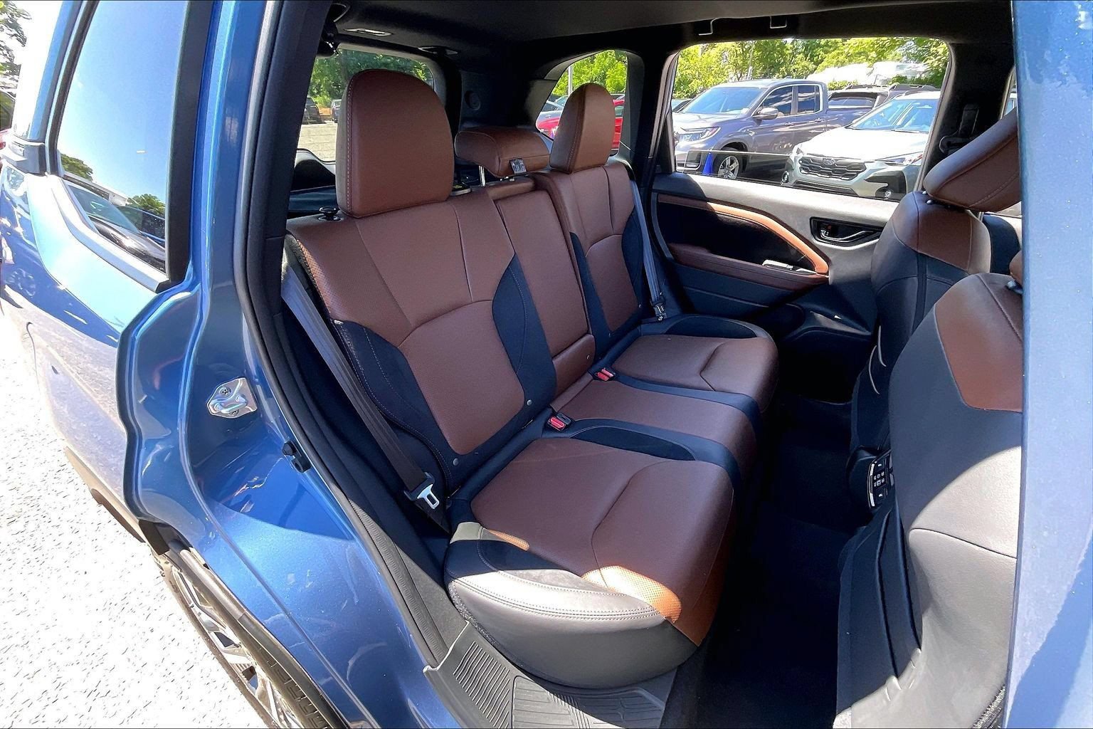 Certified 2025 Subaru Forester Touring AWD/4WD image 21