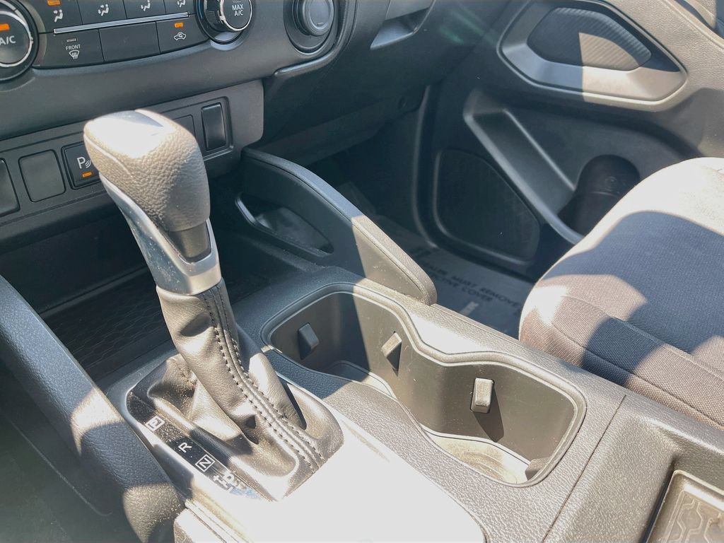 Used 2022 Nissan Frontier S w/ Technology Package RWD image 16