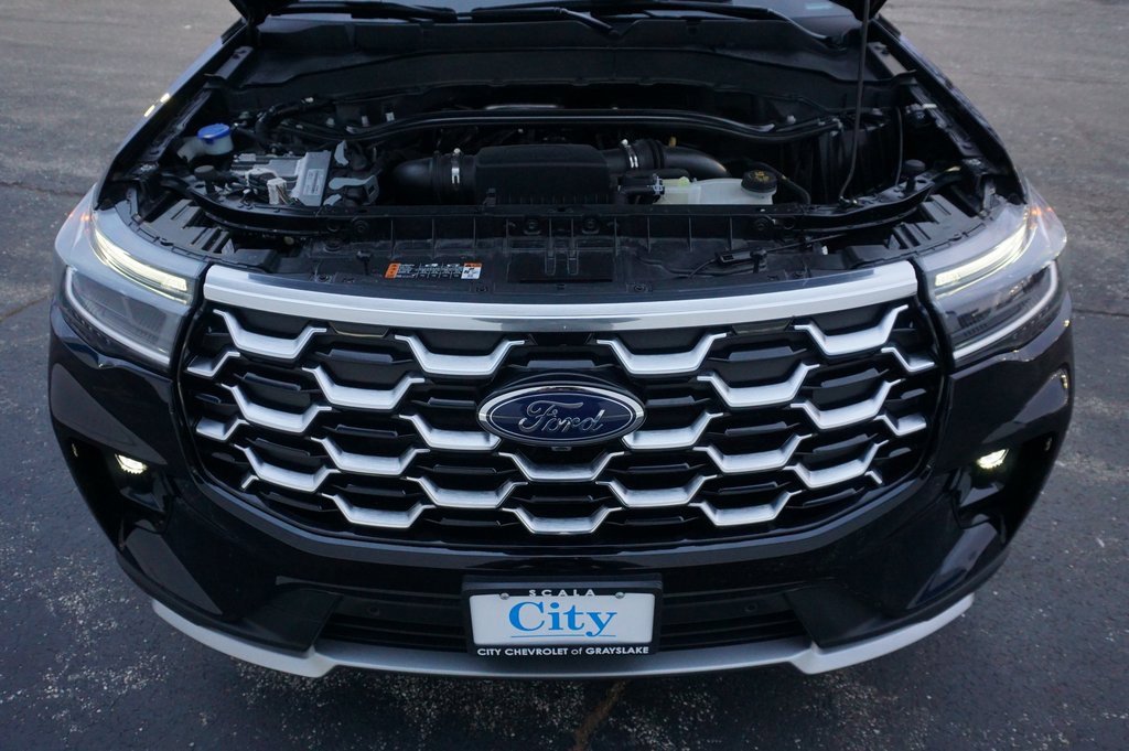 Used 2025 Ford Explorer Platinum w/ Ultimate Package image 36