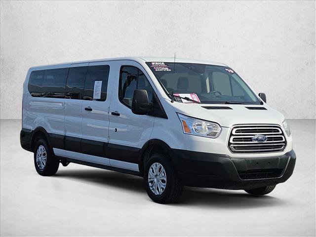 Used 2019 Ford Transit 350 XLT image 3