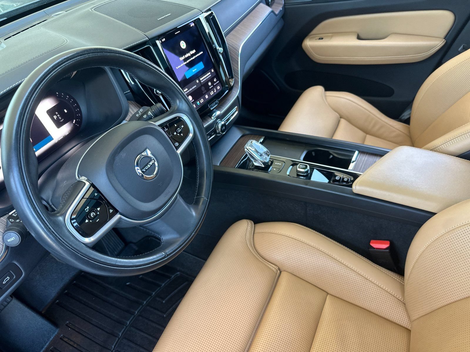 Used 2022 Volvo XC60 B5 Inscription w/ Advanced Package AWD/4WD image 10