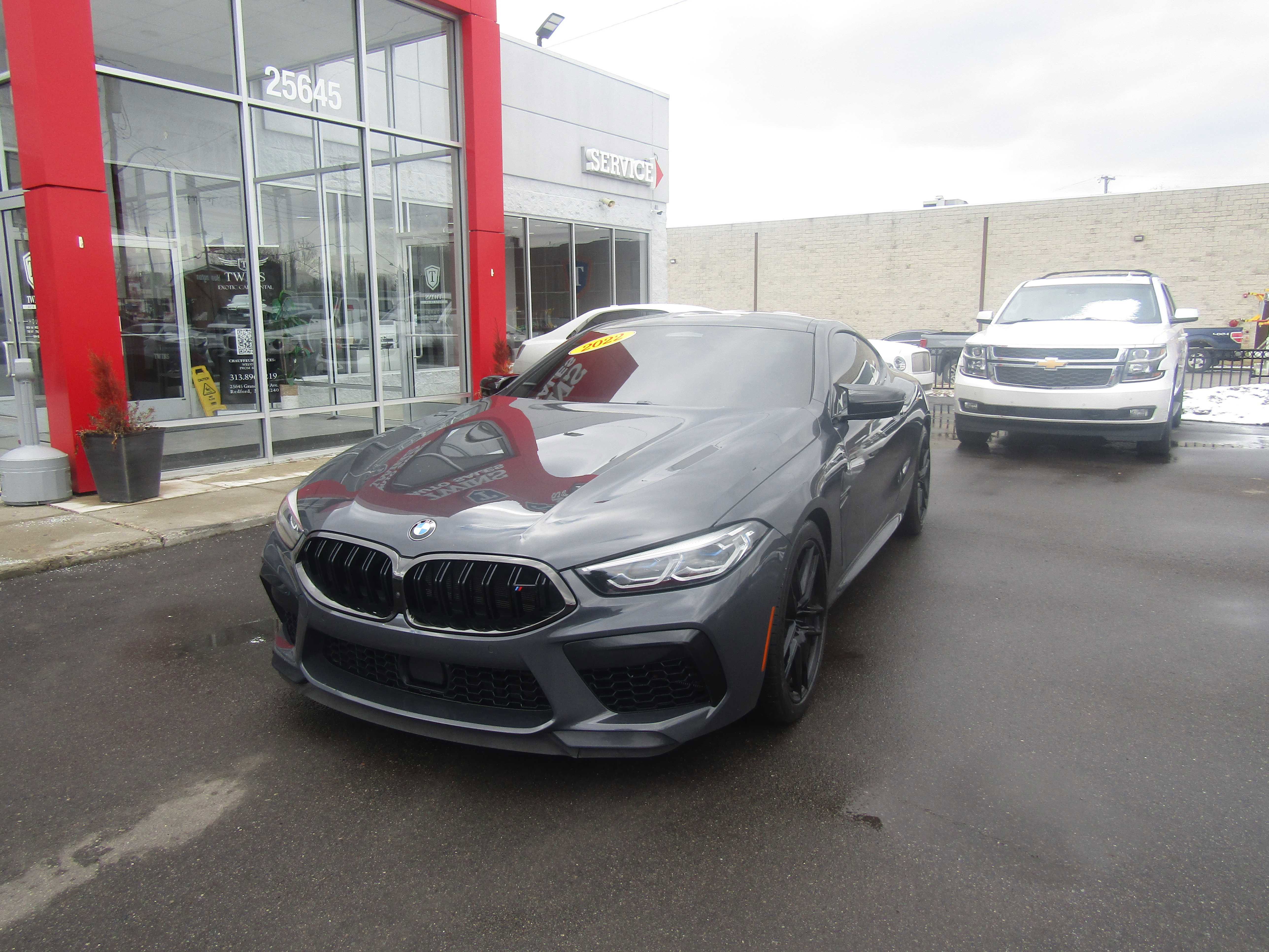Used 2022 BMW M8 Competition image 2