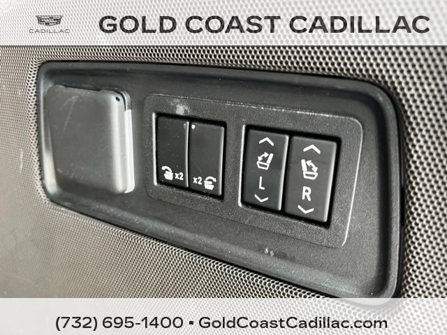 Used 2021 Cadillac Escalade Sport w/ Driver Assist Tech Package AWD/4WD image 16