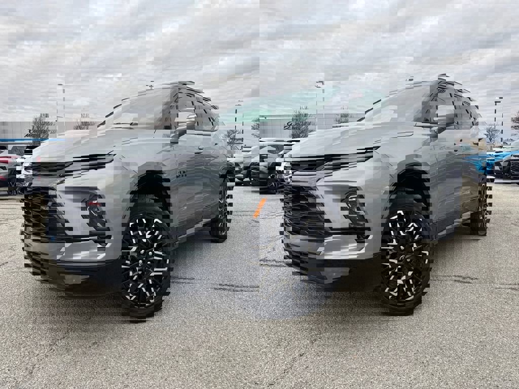 New 2025 Chevrolet Blazer RS w/ Driver Confidence II Package image 1