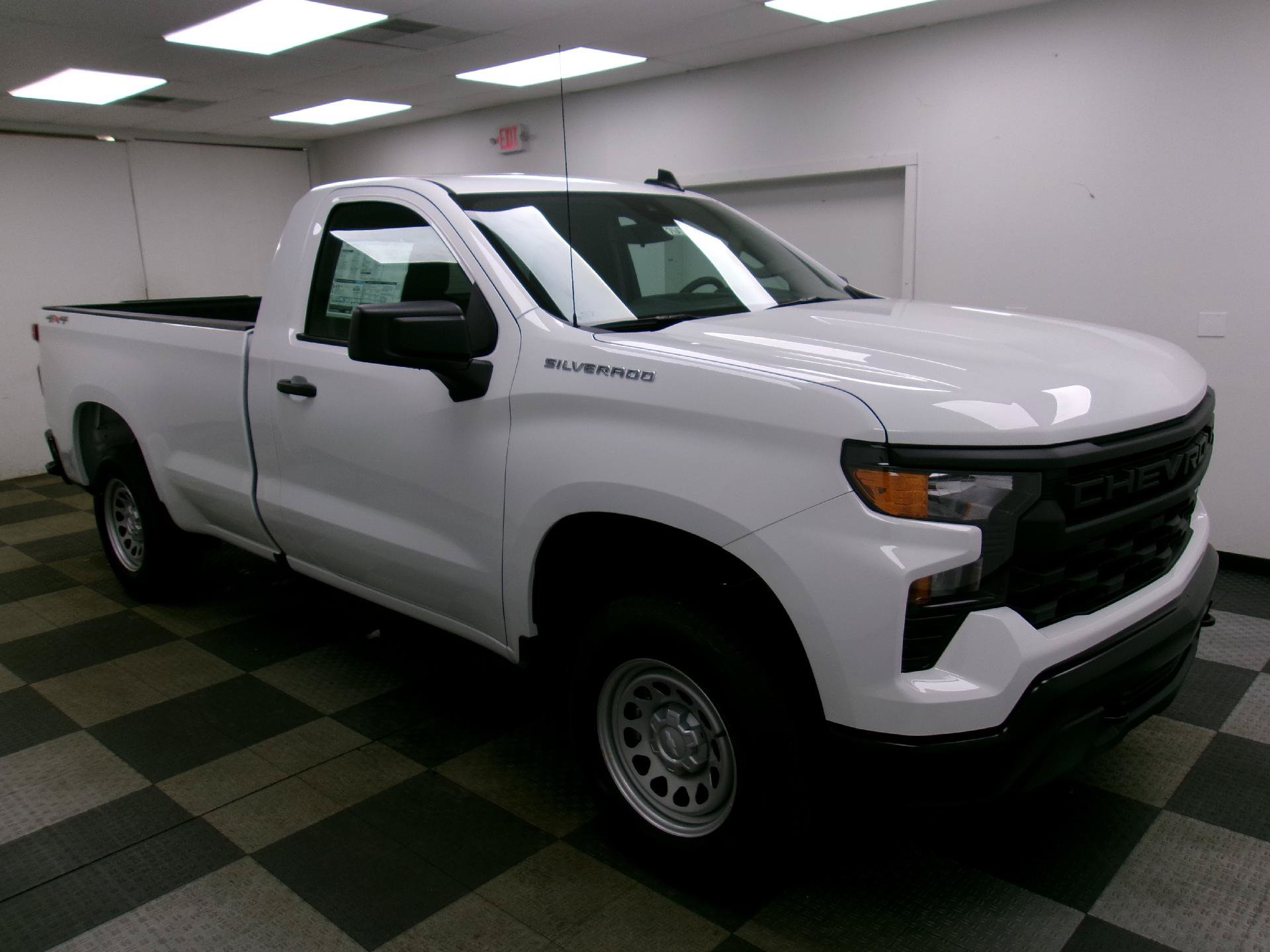 New 2026 Chevrolet Silverado 1500 W/T w/ WT Value Package AWD/4WD image 13