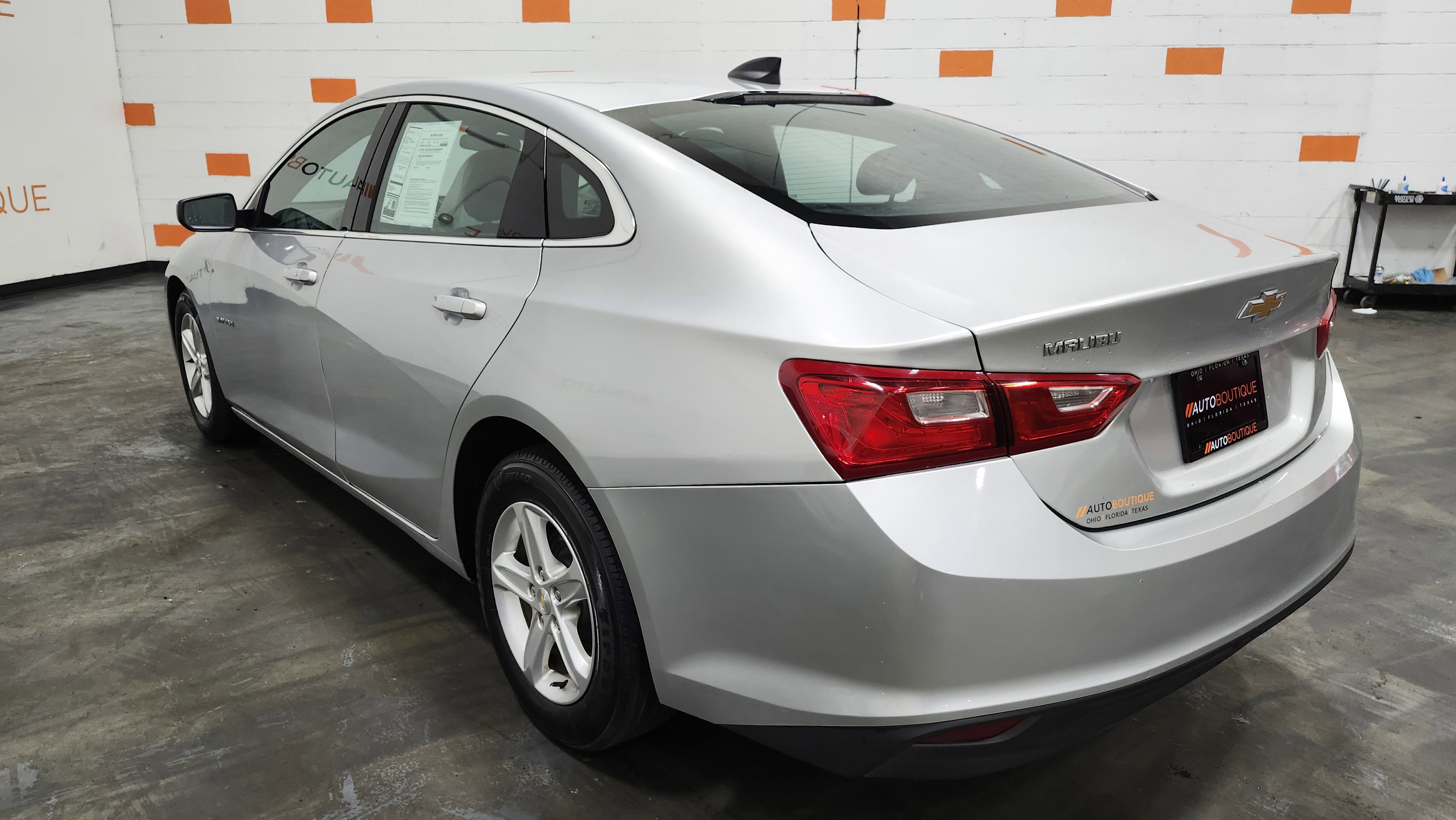 Used 2021 Chevrolet Malibu LS image 14