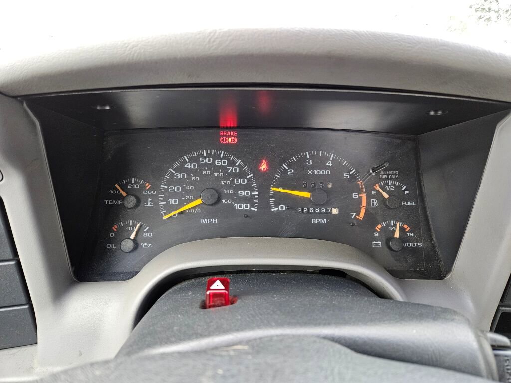 Used 1997 Isuzu Hombre S image 15