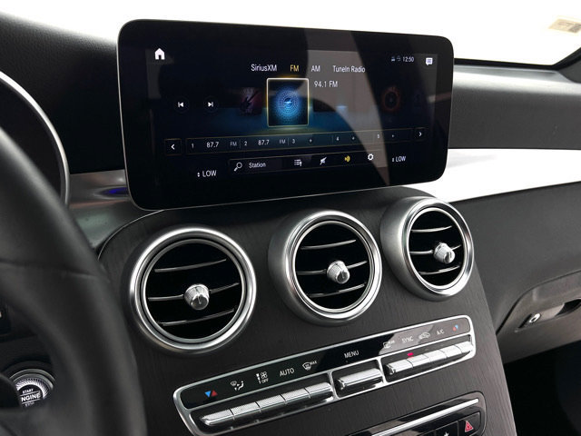 Used 2022 Mercedes-Benz GLC 300 4MATIC image 19