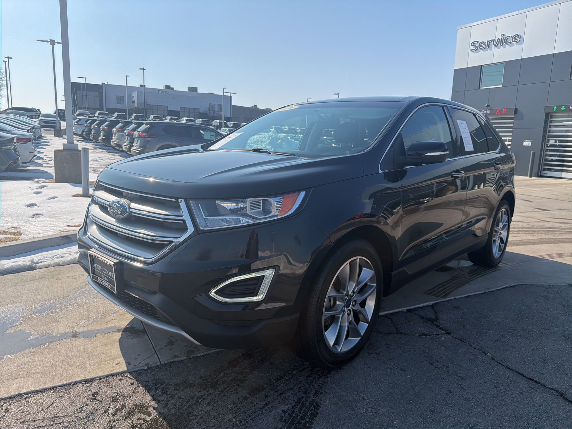 Used 2016 Ford Edge Titanium w/ Technology Package