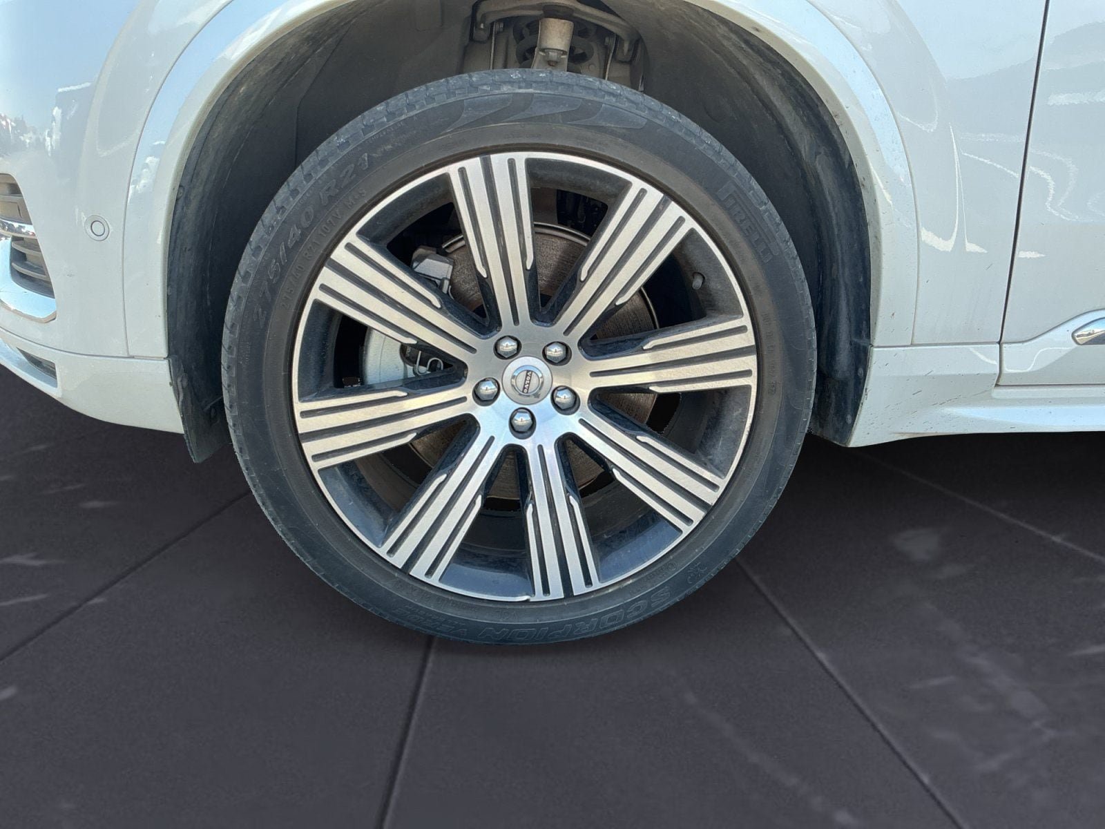 Used 2023 Volvo XC90 T8 Plus w/ Protection Package Premier AWD/4WD image 14