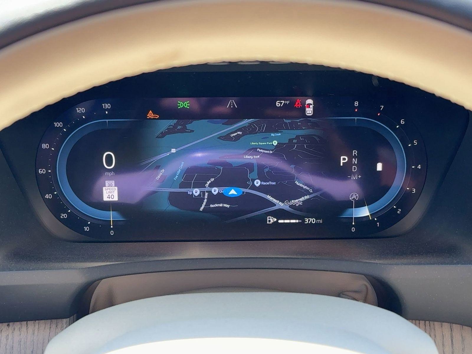 Certified 2024 Volvo XC90 B6 Ultimate w/ Protection Package Premier image 18