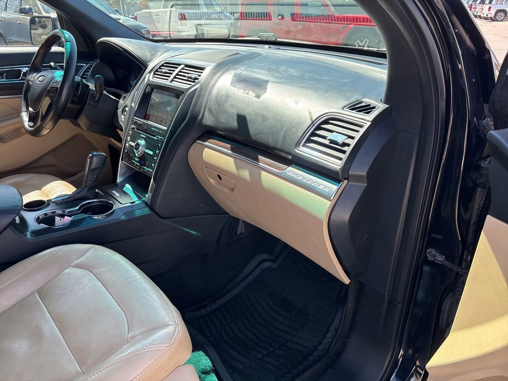 Used 2017 Ford Explorer Limited image 52