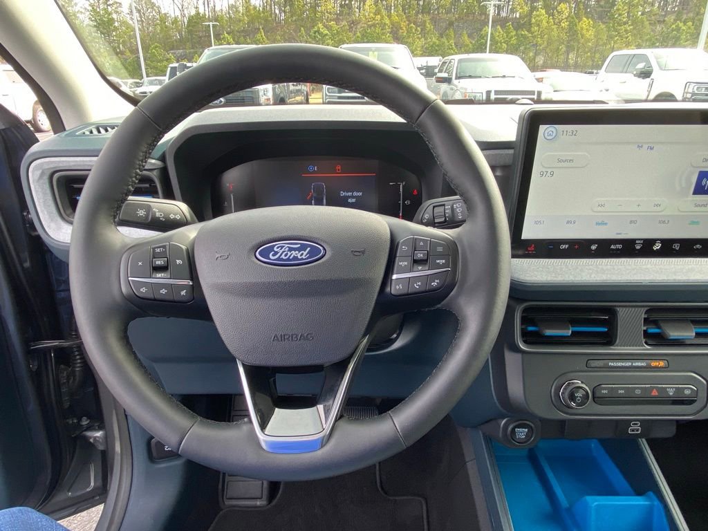 Certified 2025 Ford Maverick XLT w/ XLT Luxury Package image 13