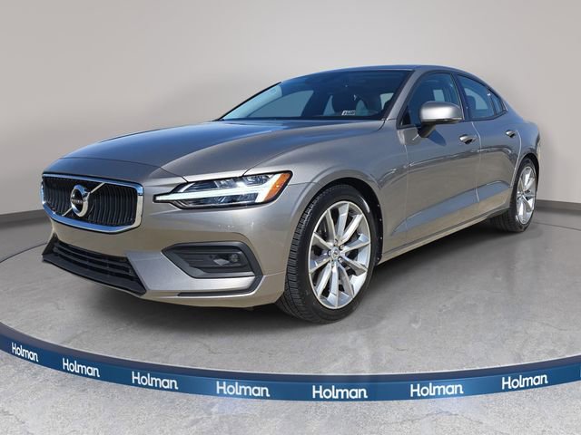 Used 2021 Volvo S60 T6 Momentum w/ Premium Package