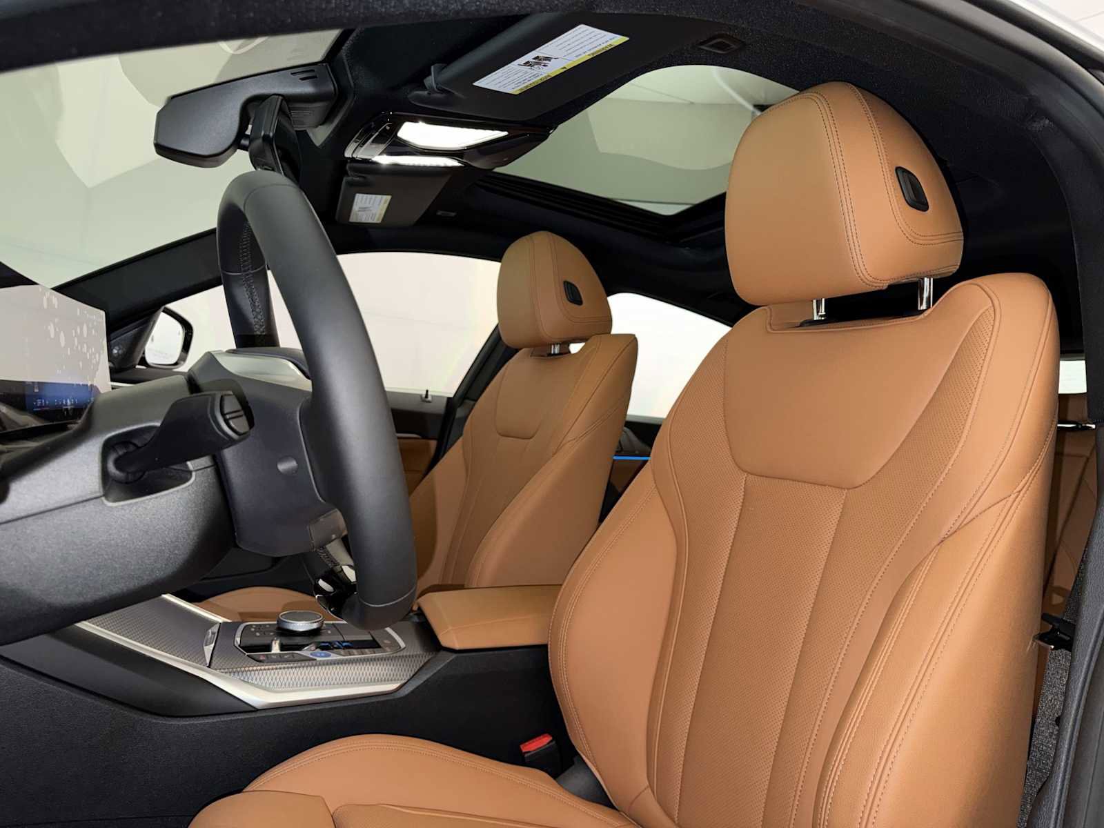 Used 2025 BMW i4 eDrive40 w/ Premium Package image 20