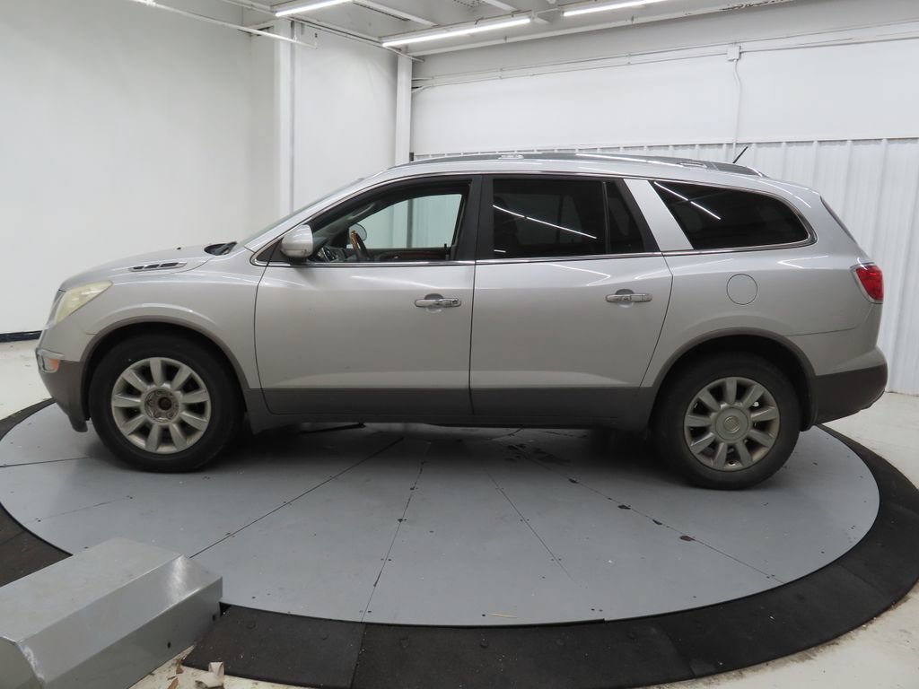 Used 2011 Buick Enclave CXL FWD image 6