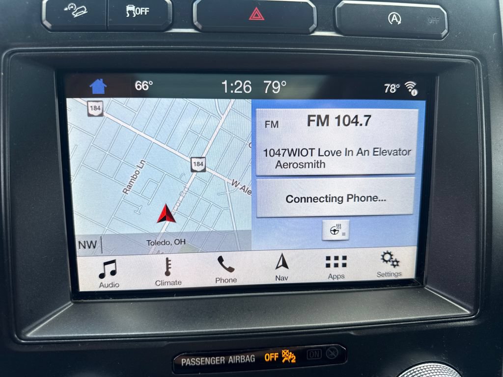 Used 2019 Ford Expedition XLT w/ Equipment Group 202A AWD/4WD image 46