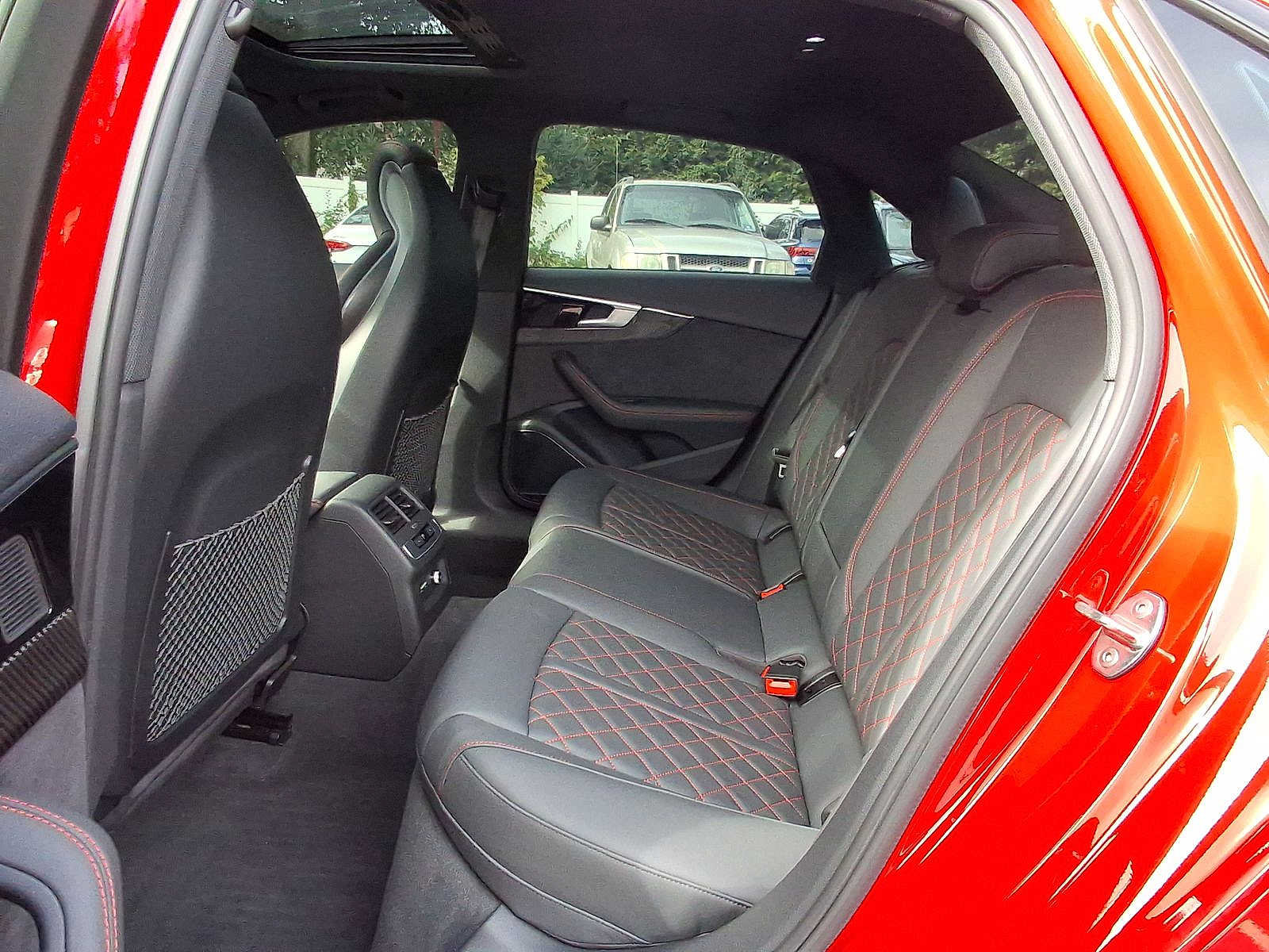 Used 2023 Audi S4 Premium Plus w/ Premium Plus Package AWD/4WD image 26