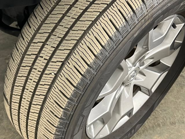 Used 2020 Nissan Frontier SV image 27