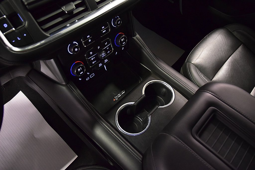 Used 2021 Chevrolet Tahoe LT image 22