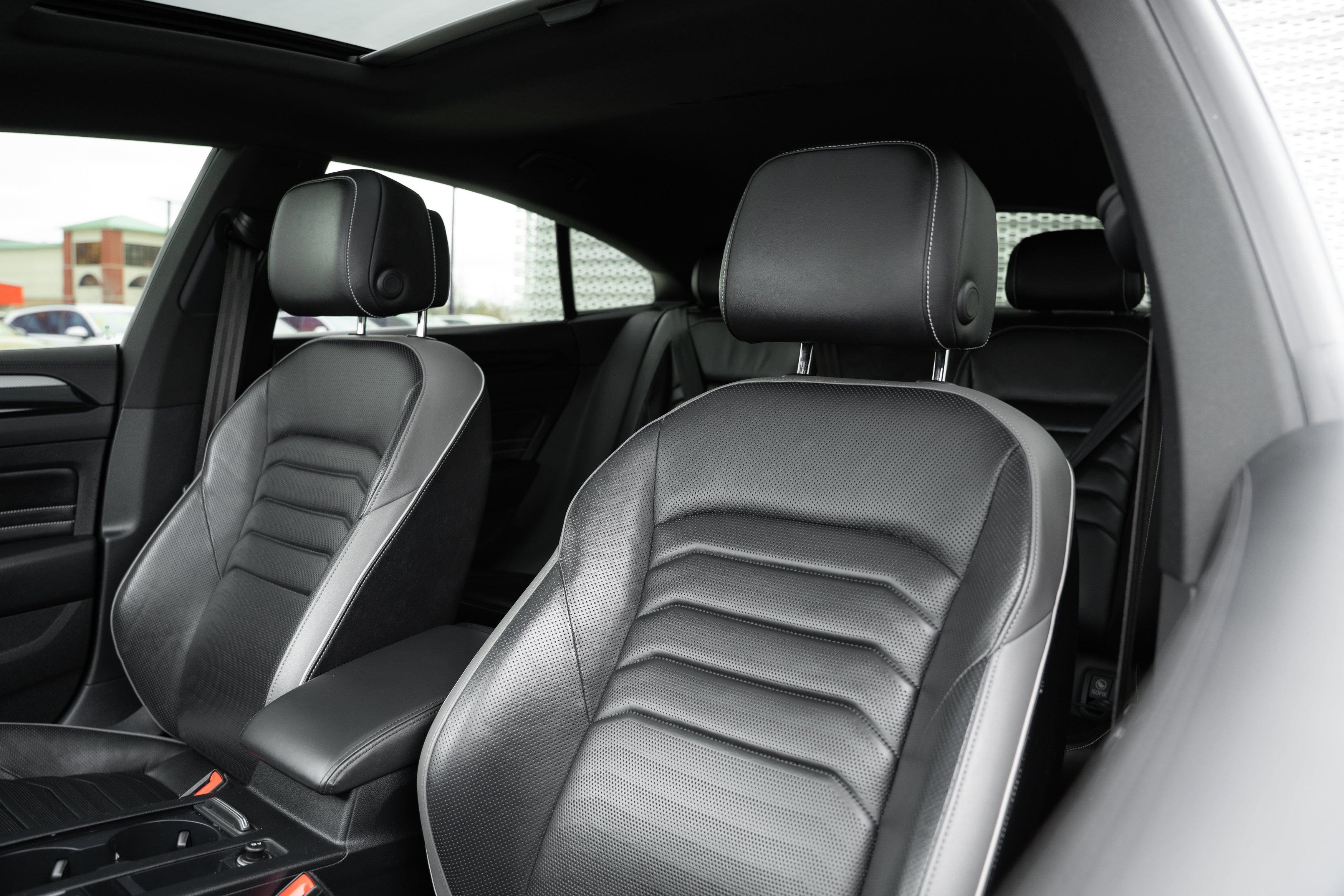 Used 2021 Volkswagen Arteon SEL Premium image 25