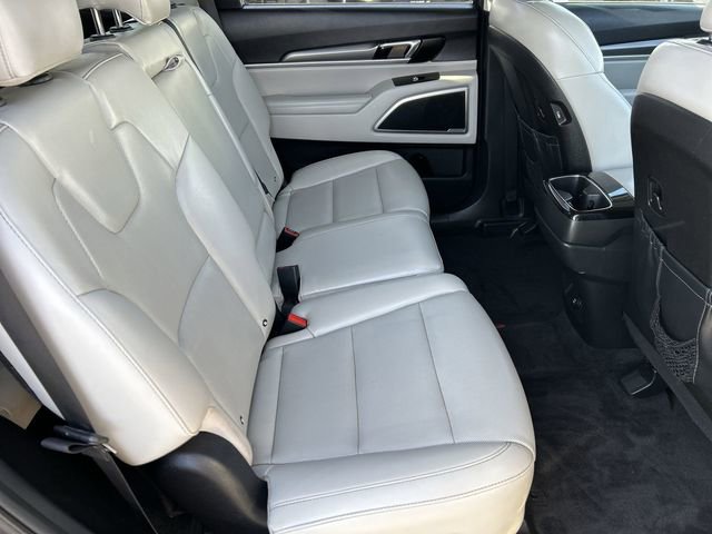 Used 2020 Kia Telluride S w/ S 8 Passenger Seating Package image 14