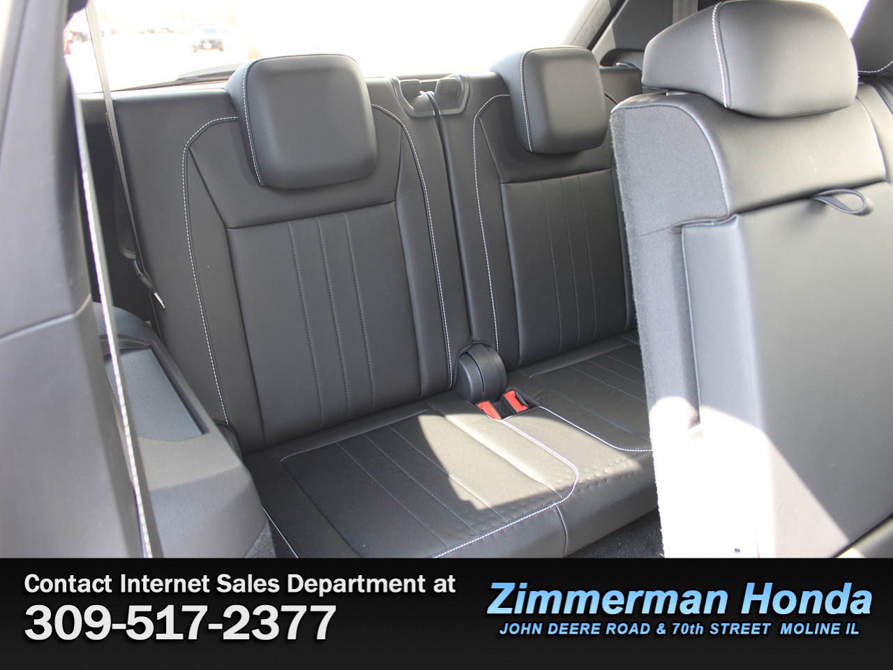 Used 2023 Volkswagen Tiguan SE R-Line FWD image 8