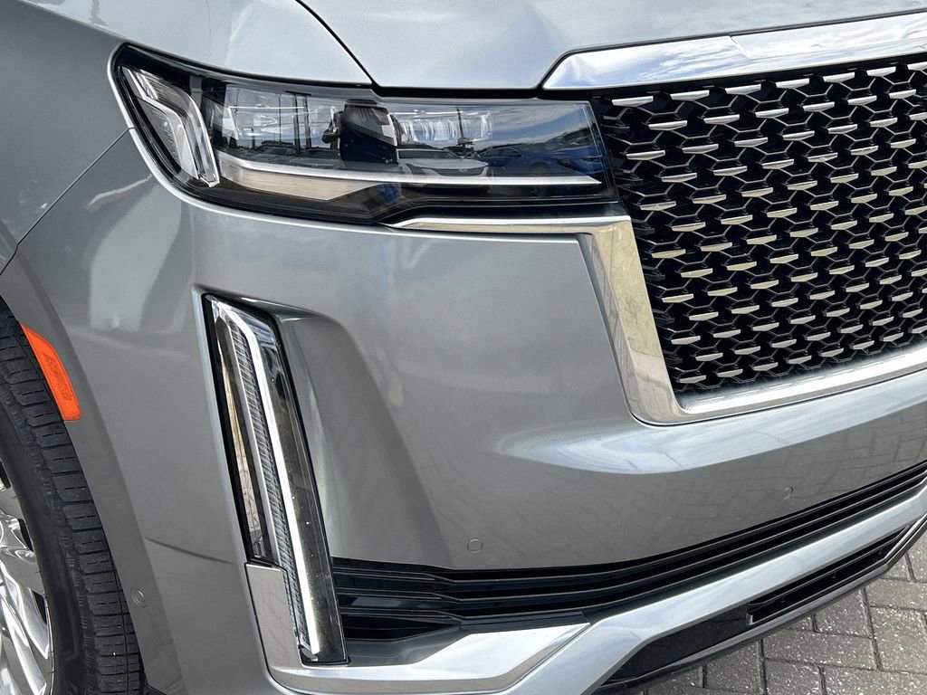 Certified 2024 Cadillac Escalade Premium Luxury image 7