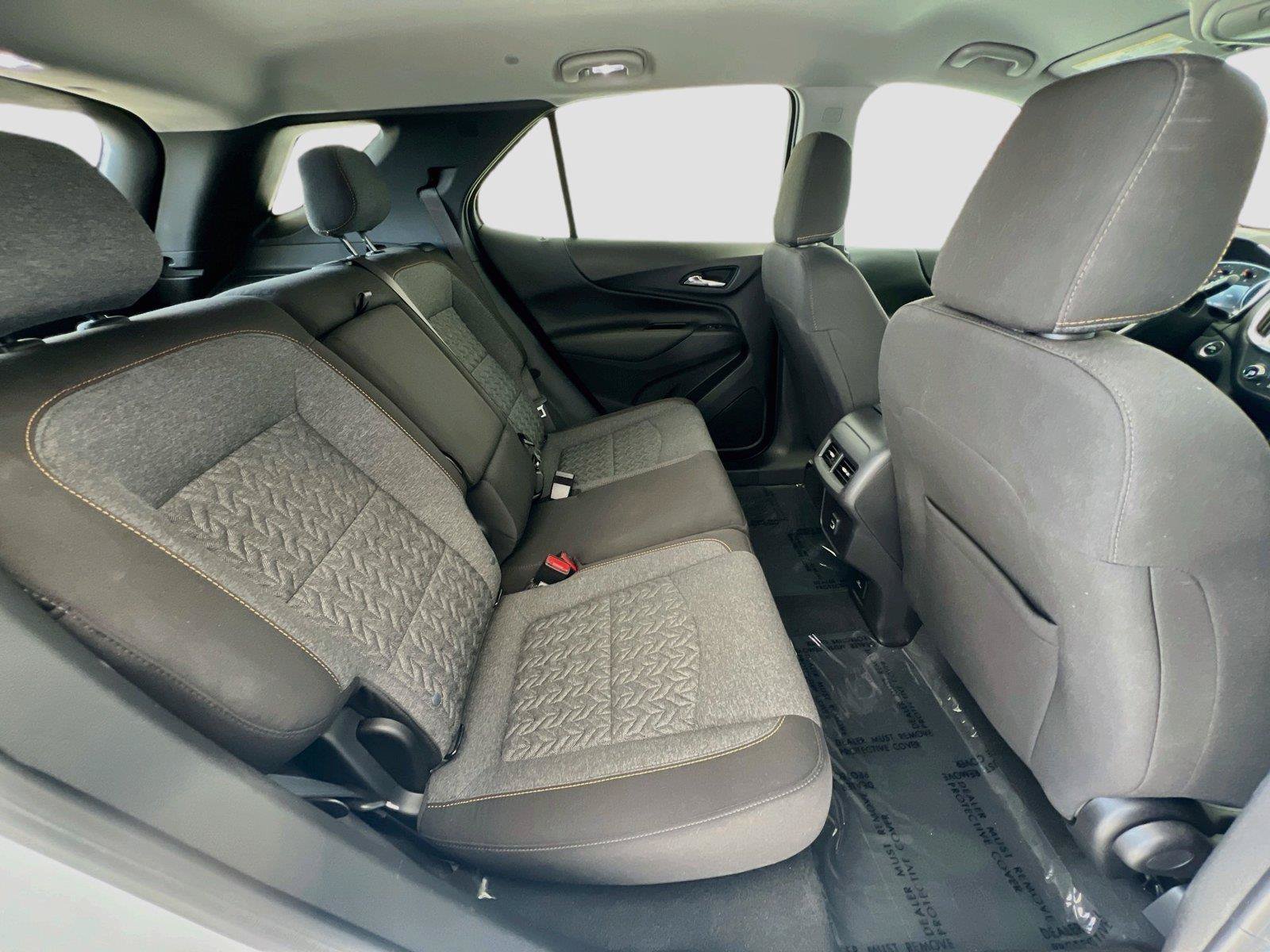 Used 2024 Chevrolet Equinox LT AWD/4WD image 25