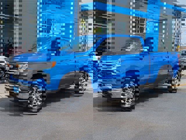 New 2025 Chevrolet Silverado 1500 LT