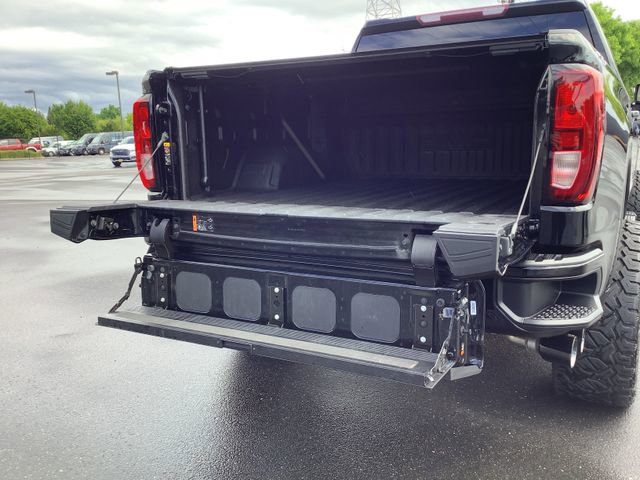 Used 2022 GMC Sierra 1500 Elevation w/ LPO, Elevation Black Package AWD/4WD image 33