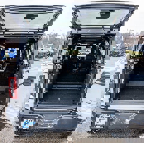 New 2025 Ford Bronco Outer Banks image 9