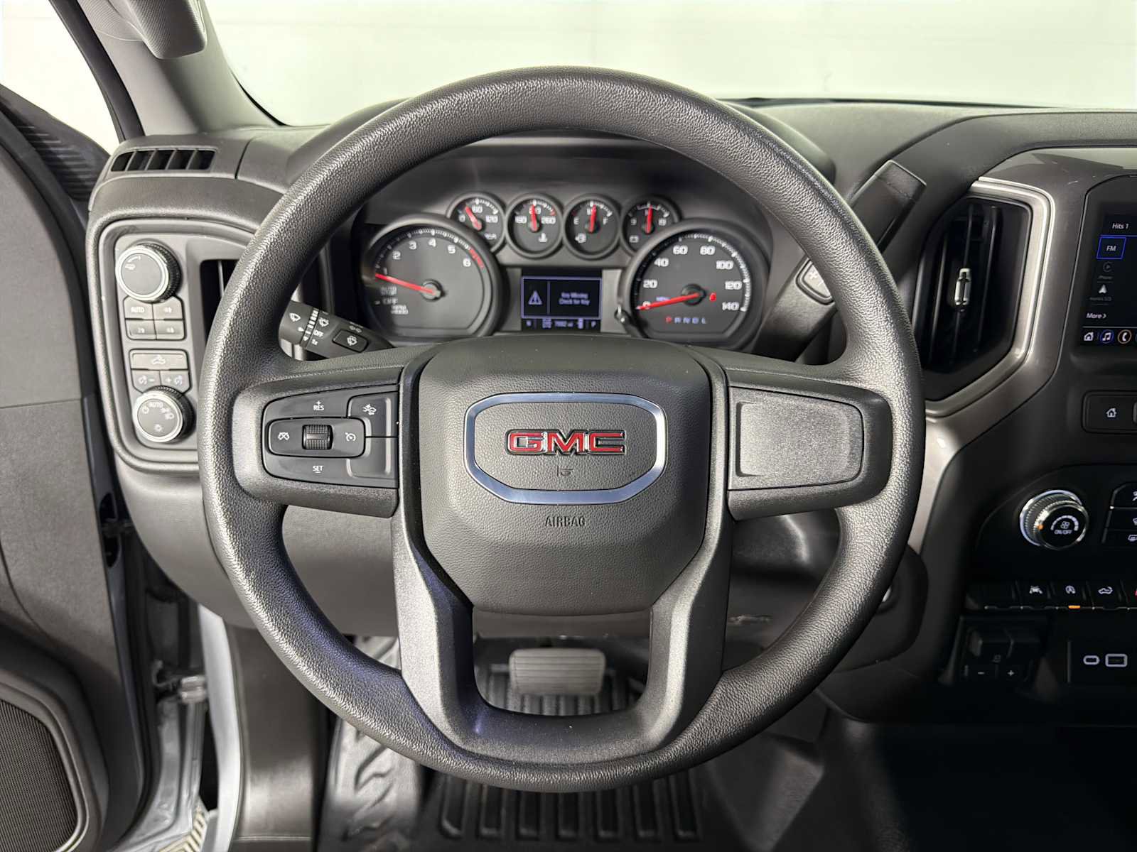 Certified 2025 GMC Sierra 1500 Pro w/ Pro Value Package AWD/4WD image 21