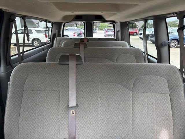 Certified 2025 Chevrolet Express 3500 LT w/ LT Preferred Equipment Group RWD image 24