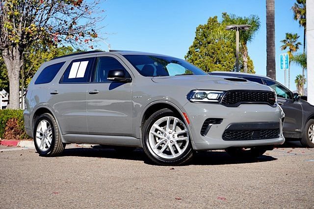 Certified 2024 Dodge Durango R/T image 2