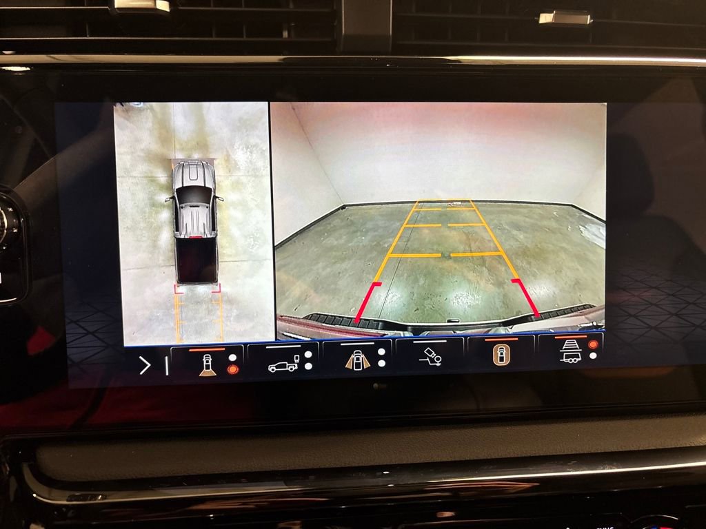 New 2026 GMC Sierra 2500 AT4 image 39