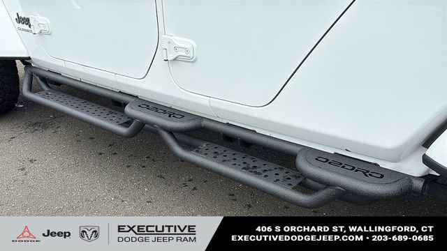 Used 2022 Jeep Gladiator Sport AWD/4WD image 9